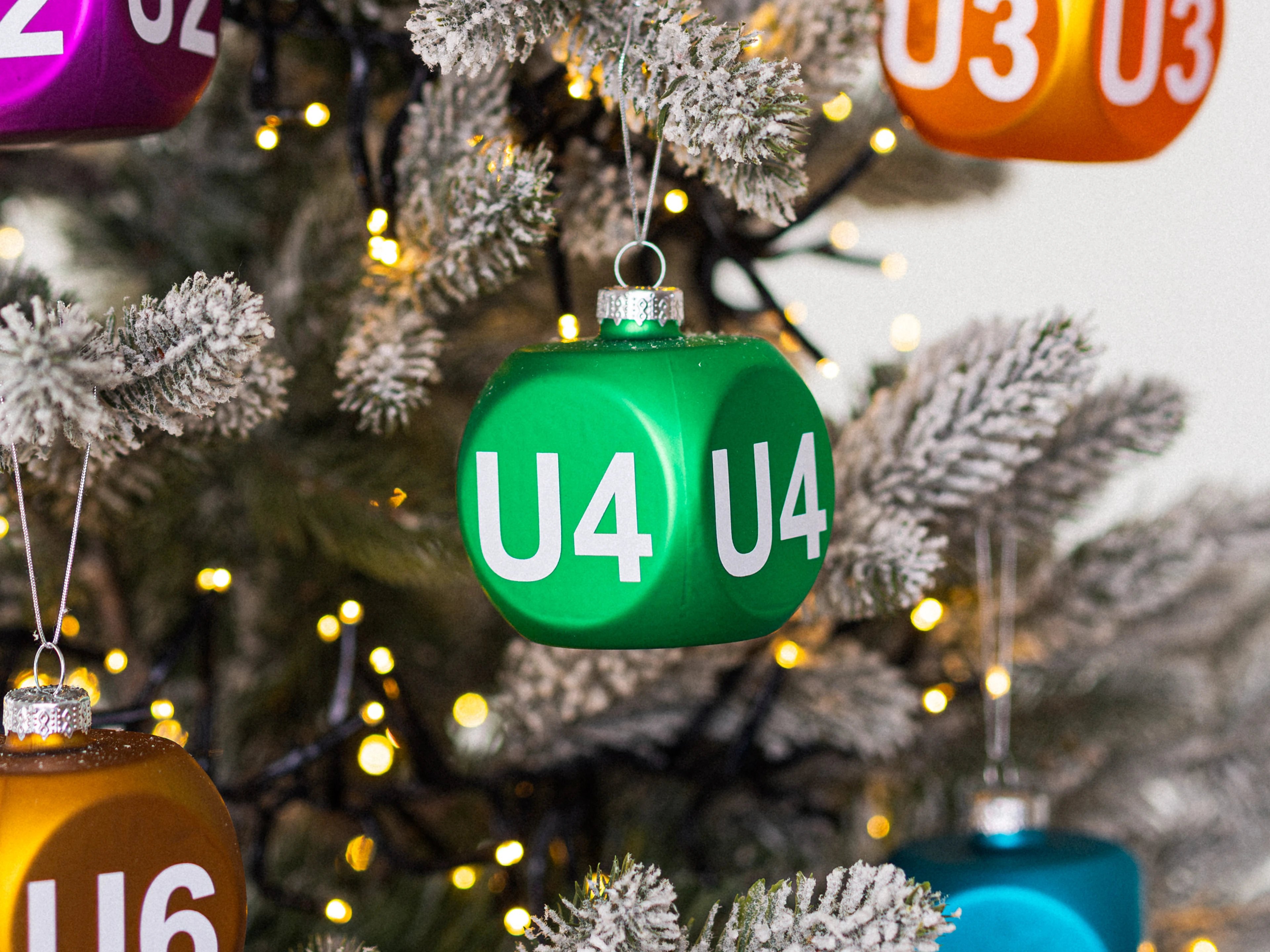 Christbaumanhänger U4 Würfel
